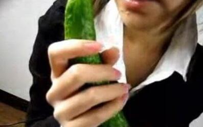 傻子恢复后后装傻小说：宝贝乖自己坐下去把它吃下去|刘川杨薇