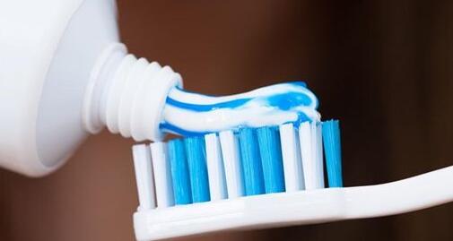 牙膏可以祛斑吗？教你牙膏祛斑的正确方法