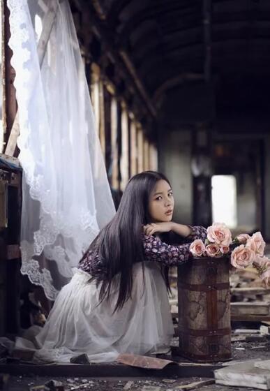 翁熄系列乱老扒 小妖精看你水流这么多