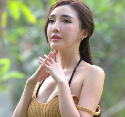 在厨房挺进美妇雪臀_男朋友甜我下面好爽