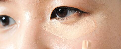 眼袋是什么原因引起的 怎么消除眼袋