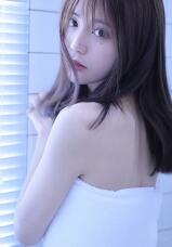 我不进去我就在门口蹭蹭，男生说蹭蹭能相信吗？