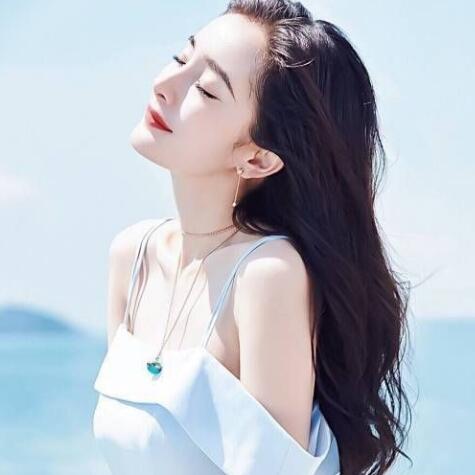 我在厕所里抬起老师的腿 边打电话边喘气