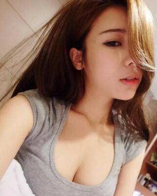 你再动我就忍不住了：一女n男,肉多,暴