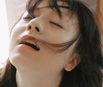 小说床缠欢片段，七分害羞,三分火热