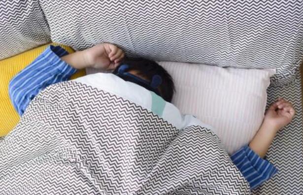 冬天天气寒冷千万别这么防寒！只会带来不健康