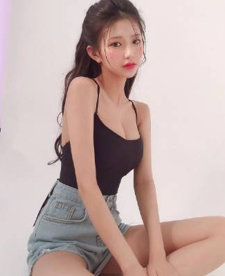 老汉玩丫头的小说 李悦小姑娘叫我开她的嫩包