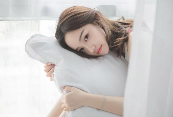 男女啪啪啪|男朋友摸得我流水有点黏黏 吵完架男朋友就硬上我