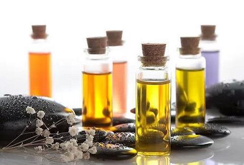 精油可以消除眼袋吗 去眼袋精油怎么用