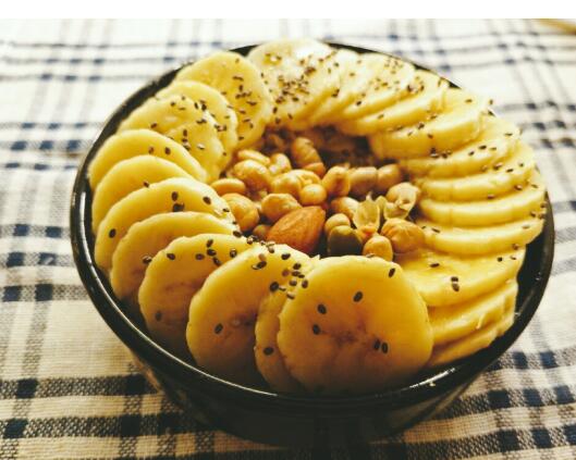 香蕉和芭蕉的区别 香蕉和芭蕉哪个好吃