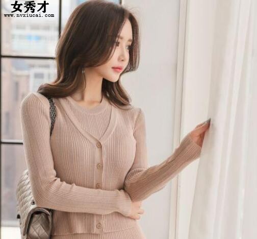 我同桌的胸让我越摸越大,你的好大啊我还想要