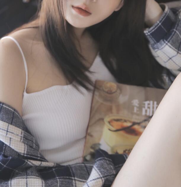 无意间瞥向老周的裤子,一见那里跟要炸开似的|啊 啊 太大了 会被撑破的