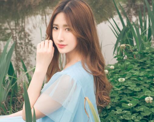 男主女主在教室肉h文 暑假校花在寝室被民工偷窥