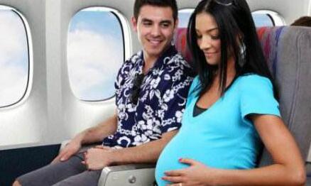 妊娠初期、中期，孕妇坐飞机出差、旅行安全吗？