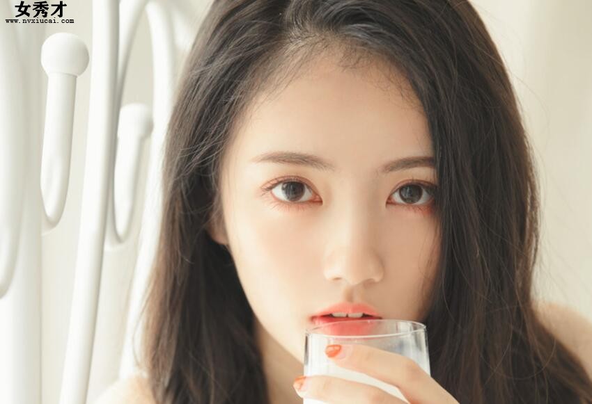 小东西真湿这才一根手指|我已婚,被男同事摸出水