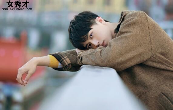 宝贝这么湿想要吗/美女校花把我夹得好爽