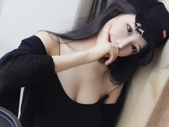 羞涩地问下 姐妹们是怎么跟男朋友玩花样的