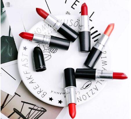 mac子弹头口红的色号 mac小辣椒怎么涂抹