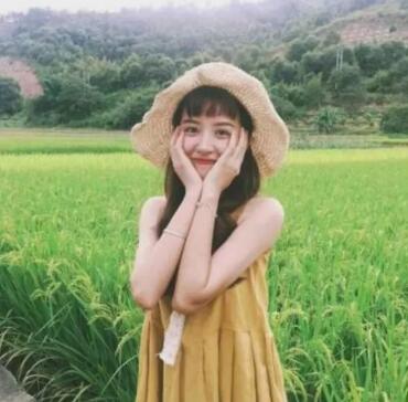 他用手剥开我的花瓣 她没发育好的小馒头_好湿好紧爽文