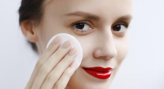 毛孔粗大都有哪些类型？毛孔粗大怎么解决？