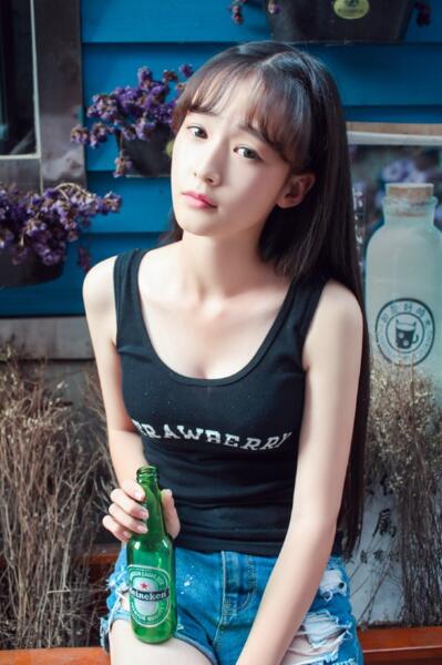 我好想玩你吃你的奶——情不自禁的回味了一下嘴里的味道