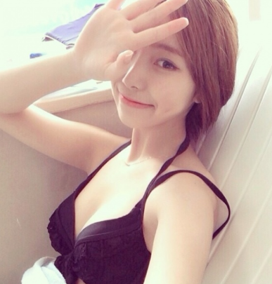 征服岳母的胯香 嗯嗯好湿舔得再深点喷