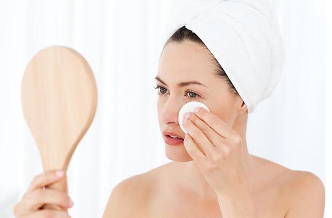 柔肤水怎么用才能发挥最大的功效 柔肤水的正确用法你get对了吗？