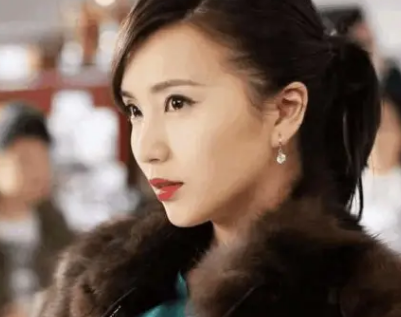 成名后膨胀已经被封杀的明星