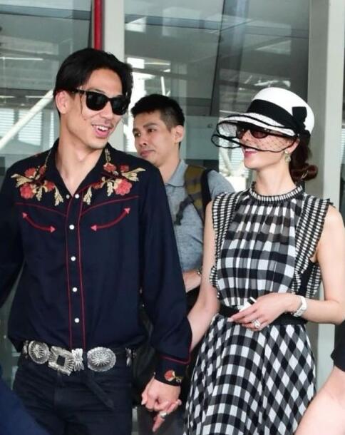 AKIRA如何打动女神林志玲的芳心 抱得美人归