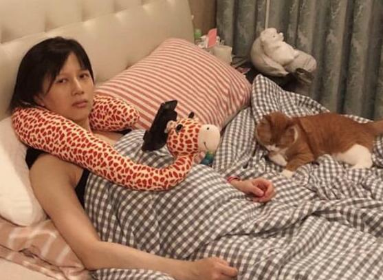 papi酱孕肚曝光 papi酱孕肚是什么样子