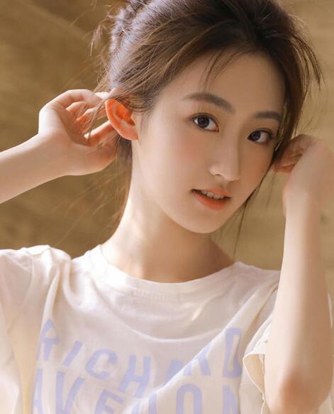 不要舔了我还在做饭呢 暖流肆意，那里难受得不行