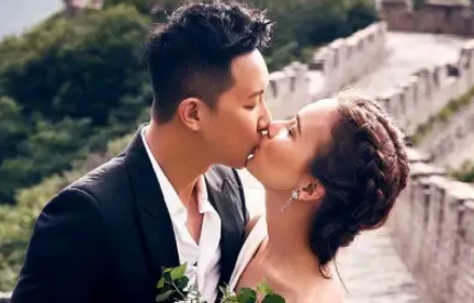 韩庚与卢靖姗即将结婚 他们两人的婚礼将于本月31号在新西兰举行