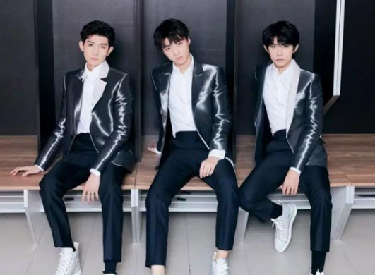 湖南台跨年晚会历届最土 TF三小只王一博来拯救