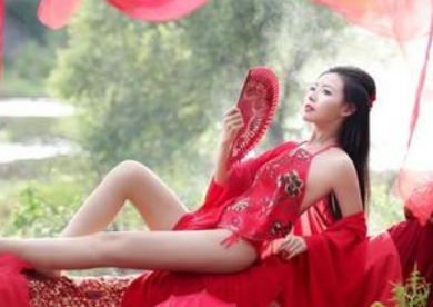 公主把腿伸大点我要进去 公主的成年礼大臣调教