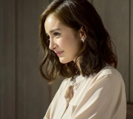 离过婚却更抢手的4位女明星 张雨绮嫁给了高富帅袁巴元 婚后十分幸福