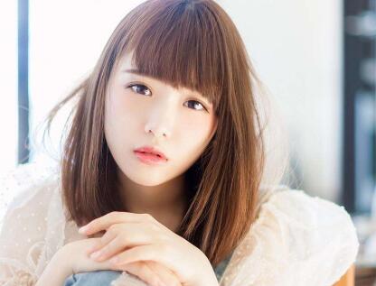 小妖精一天不做就难受呀 触碰到那里，苏芮柳眉微蹙，动情嘤咛