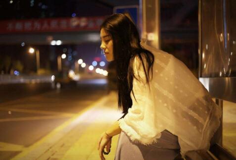 受不了了好深嗯啊 身体仿佛触电一般，酥酥麻麻