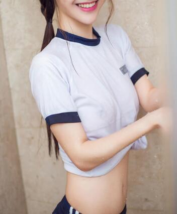 宝贝告诉老公还想要吗？小勇，再加把劲啊，我好舒服