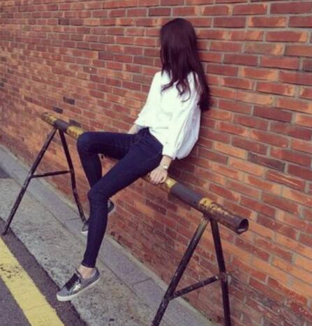 我难受，姐姐我难受,宝贝乖把腿张开你的水好好喝	