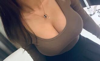 当男生推入身体时是什么感受 噗嗤噗嗤太深了啊 啊