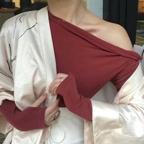 乖腿张开点好湿塞东西 柔软的身体就像棉花似的