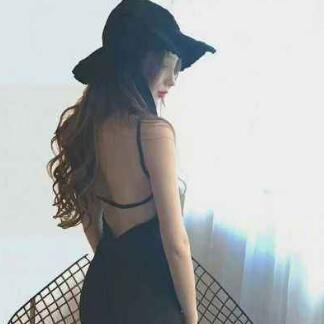 宝贝,看着我是怎么进入你的 她娇息急促中羞嗔着我，让你欺负的难受死了