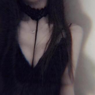 乖小东西放轻松 老王如痴如醉，恍惚间又觉得这样不够满足