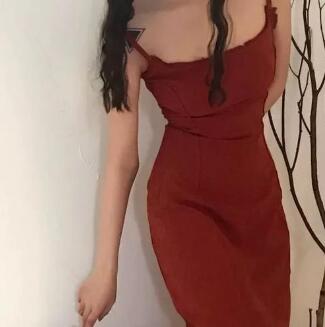 宝贝舒服吗 特别是他那强壮的身体，让她极为兴奋