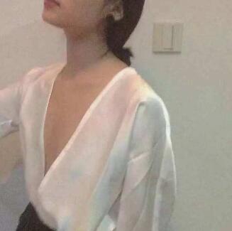 你轻点 出去出去啊 一团邪火，压抑在心头，都要爆炸了