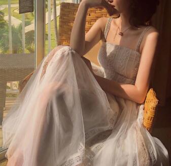 来嘛来嘛再用力一点 面红耳赤，身子也在微颤抖着