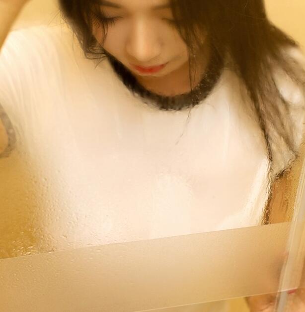 女生下 面怎么摸才舒服？好热，好想有人帮自己