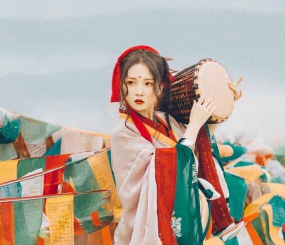 要要要我还想要快点 宝贝浪一点水真多|女主故意暴露的辣文