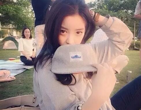 宝贝乖换个姿势再来 啊哈太长了慢一点呃啊 凶猛地在她体内横冲直撞