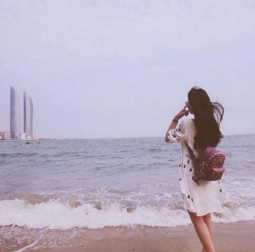 他一晚上都在我身体里，好湿啊小东西